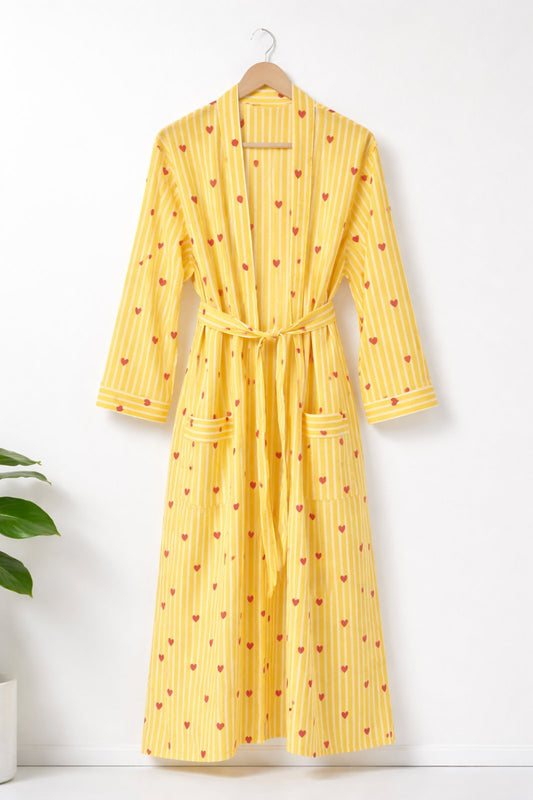 Love is in the air Kimono 💛